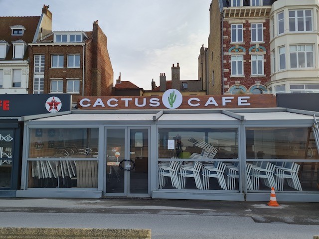 Devanture Cactus Cafe